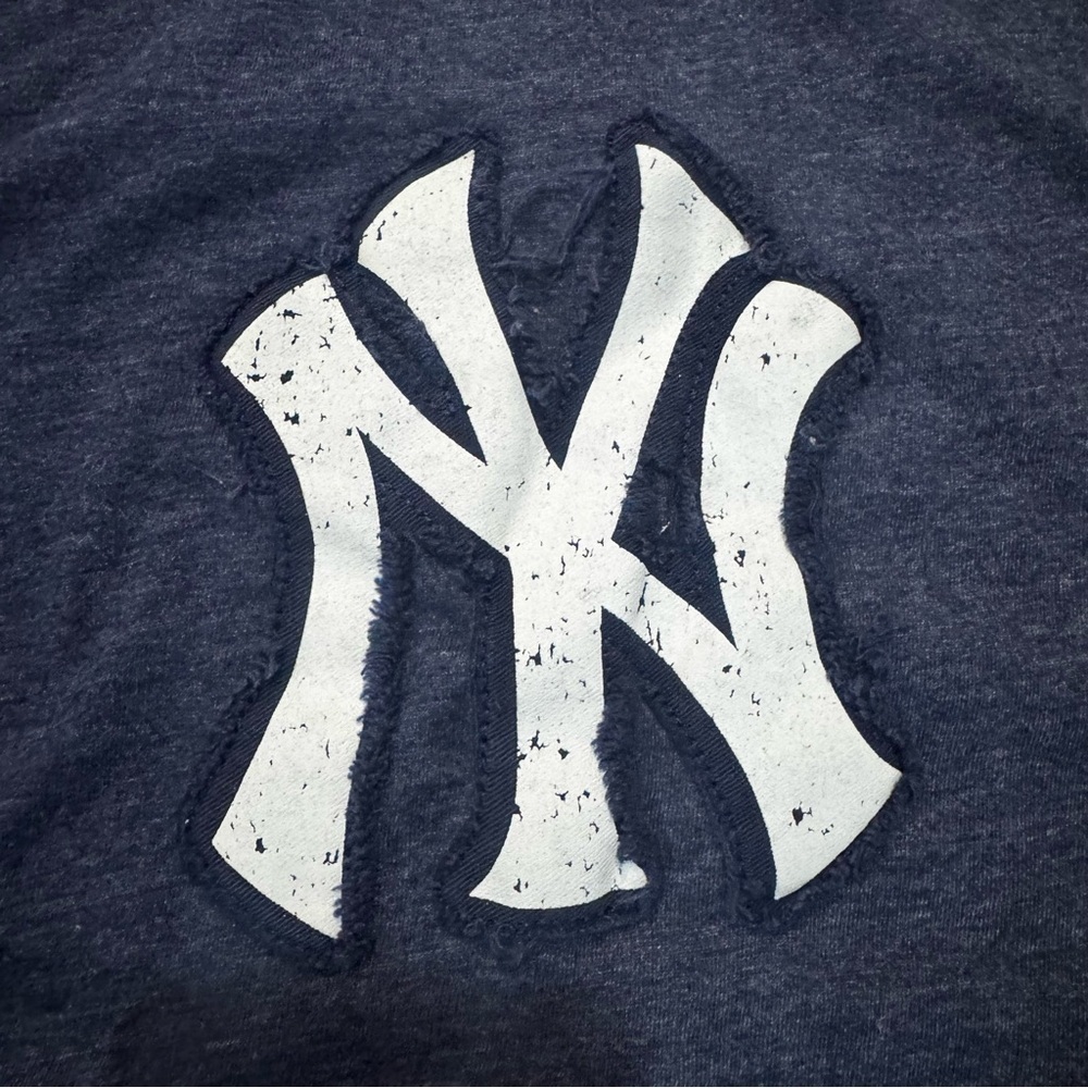 Vtg NY Yankees Center Logo Navy Blue T Shirt Embroidered Men’s Size Large RARE! - Picture 2 of 11